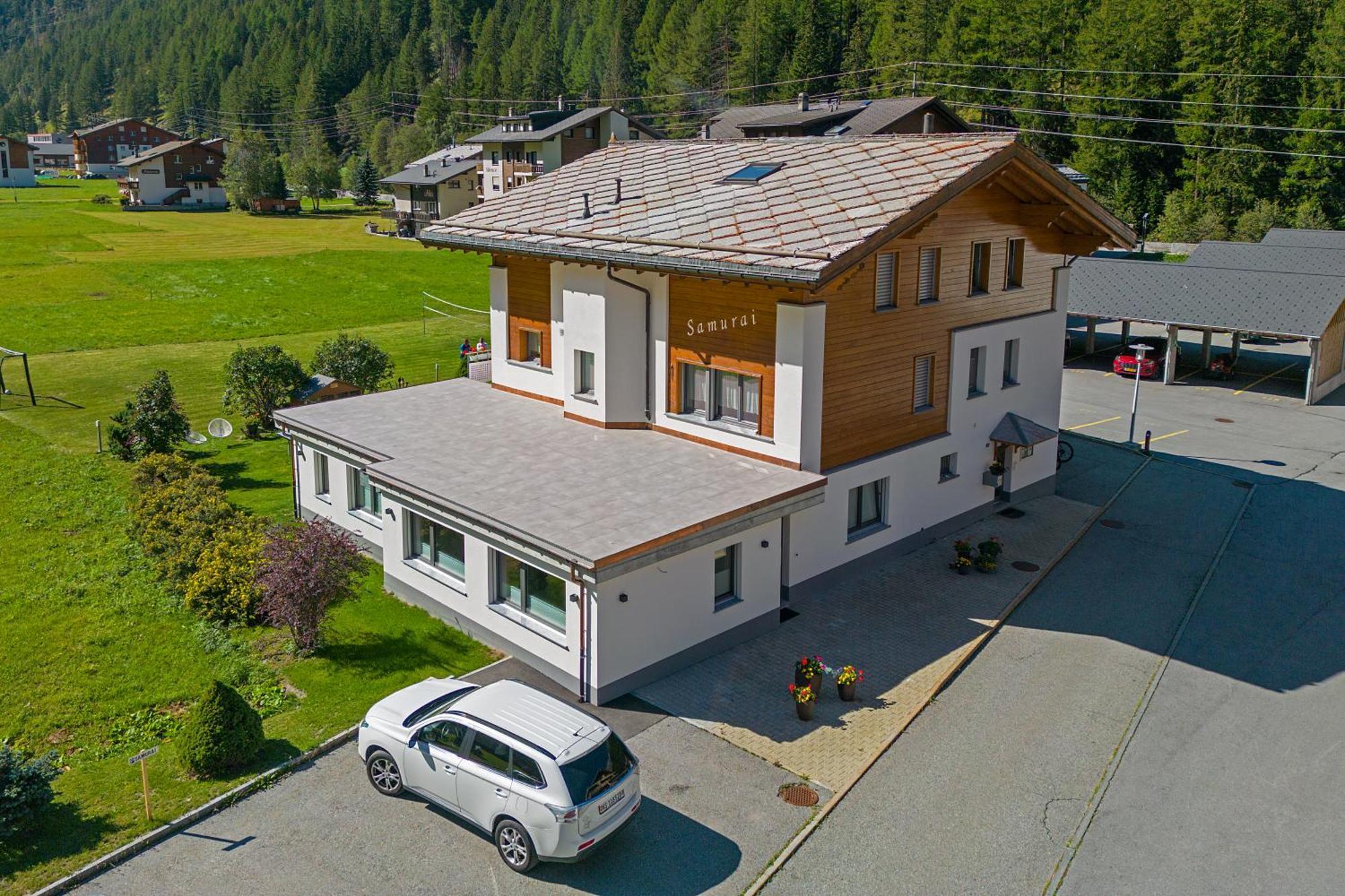 Haus Samurai Saas-Grund Bagian luar foto